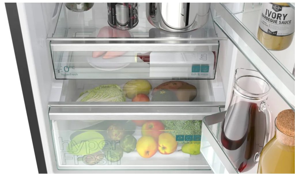 מקרר מקפיא תחתון סימנס KG39NSBBF  זכוכית שחורה